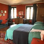 Bed In Versailles - Villa De La Piece D\'Eau Des Suisses